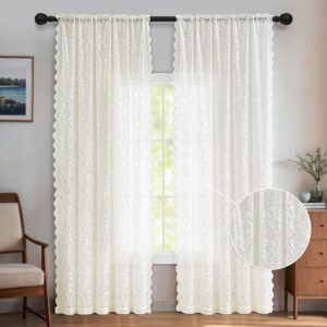Curtain